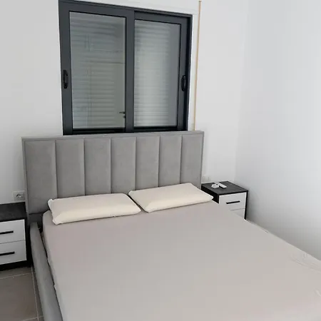 Crystal Radhime Apartment