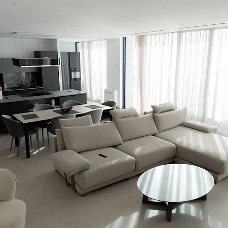 Appartamento Crystal Radhime Vlorë