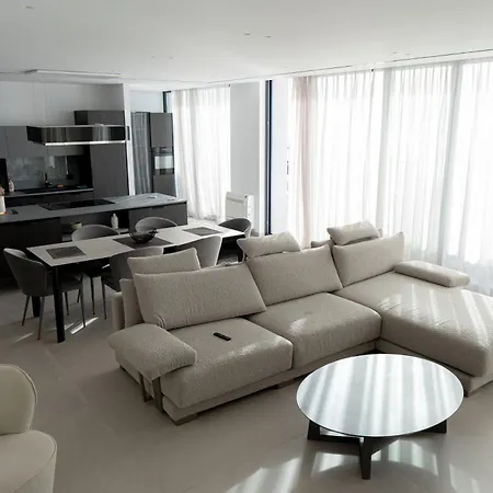 Apartment Crystal Radhime Vlore