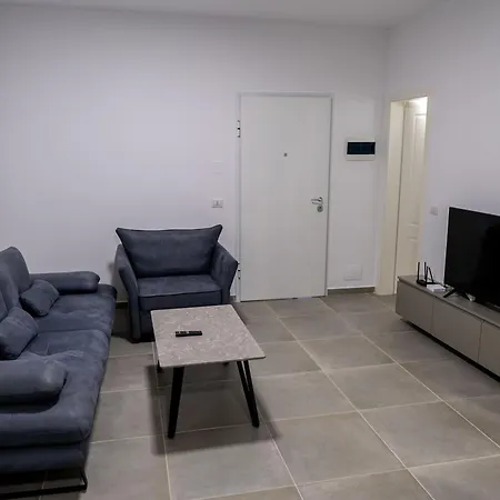 Appartement Crystal Radhime *