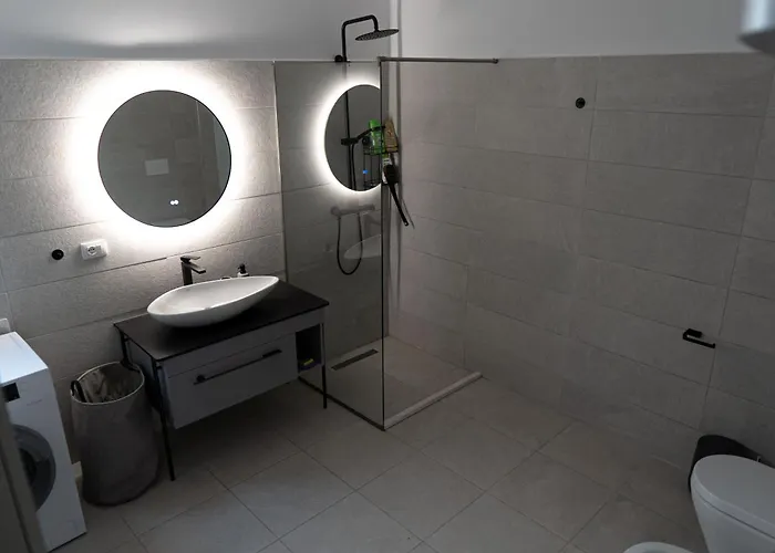 Appartamento Crystal Radhime Vlorë